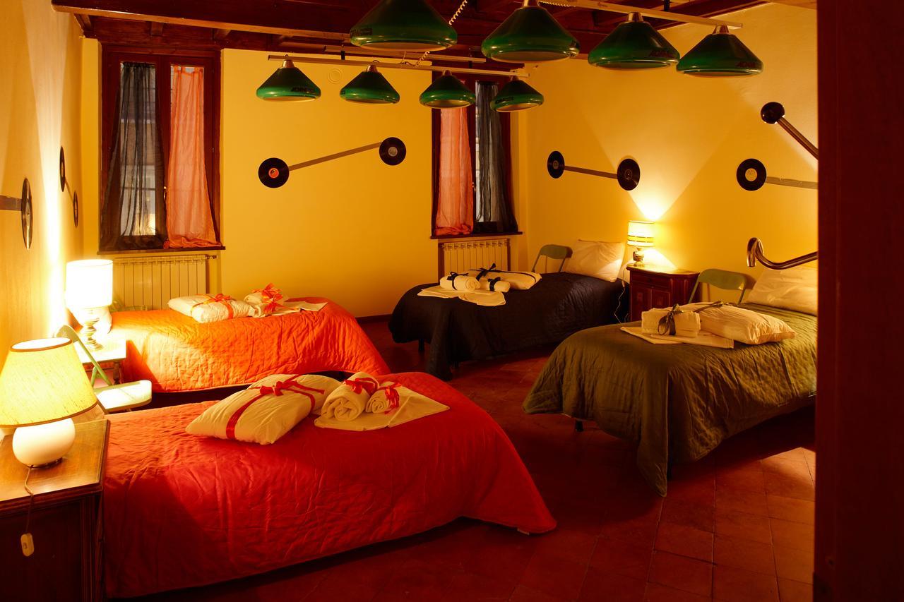 Mantua Hostal מראה חיצוני תמונה